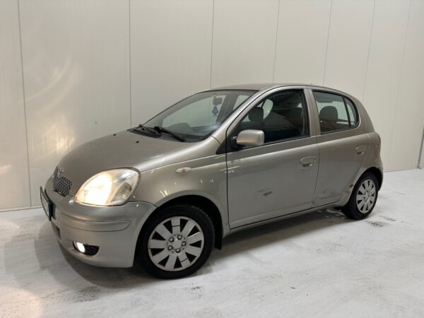 YARIS